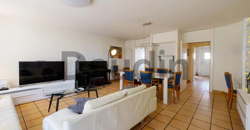 Duplex de 6 pièces en rez-de-jardin au cœur de la campagne genevoise – foto 2 di 9
