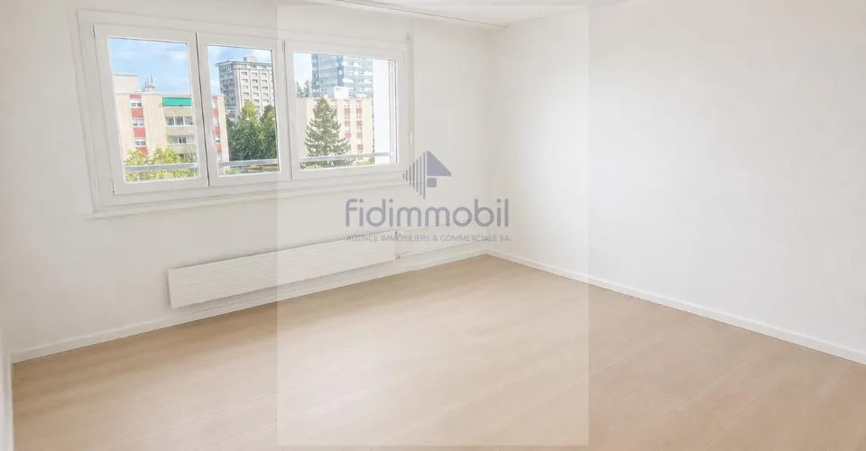 Wohnung 3.5 Zimmer vollständig renoviert mit Balkon – Foto 12 von 14