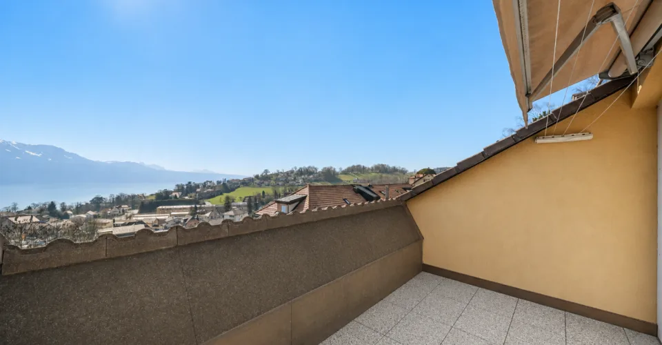 Appartement de 3,5 pièces avec une magnifique vue sur le lac et les montagnes ! – photo 12 sur 20
