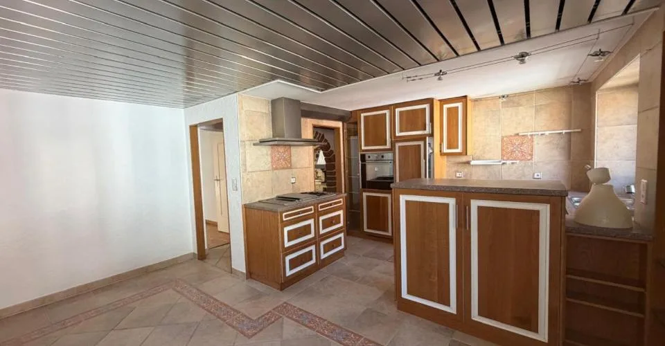 St-Imier, magnifique duplex de 4.5 pièces au 3ème étage avec terrasse commune – photo 24 sur 28