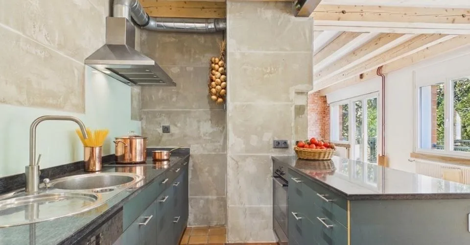 Charmante und naturnahe 4.5-Zi.-Wohnung mit einzigartiger Gemeinschaftsanlage, Pool und Zirbenholz-Sauna in Arisdorf – Foto 16 von 26
