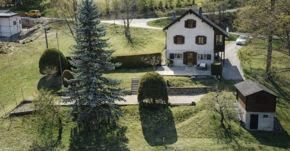 Chalet de caractère aux Mayens-de-Chamoson – photo 12 sur 22