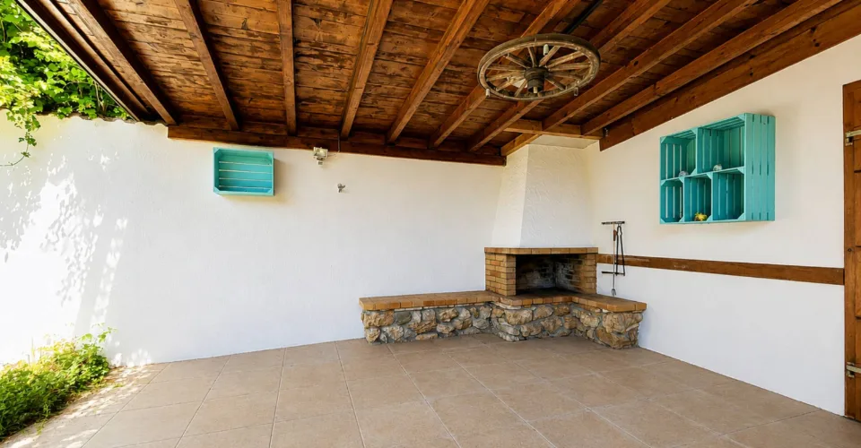 LUTRY - VILLA INDIVIDUALE CON VISTA IMPAREGGIABILE – foto 27 di 47