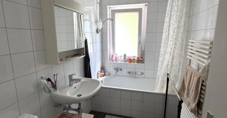 La Neuveville, magnifique appartement de 3.5 pièces au rez inférieur avec balcon