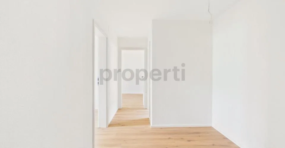 Hochwertig sanierte 3.5-Zimmer-Wohnung im Erstbezug
