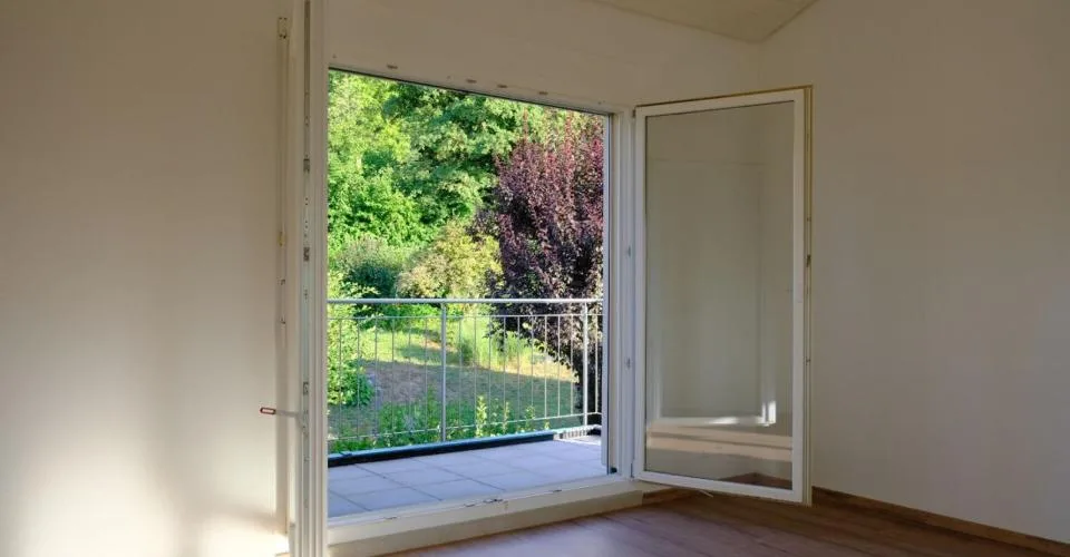 Charmante 2.5-Zimmer-Wohnung mit Aussicht ins Grüne in Aesch BL