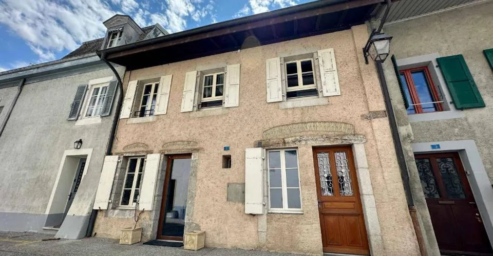 Charmant duplex de 3.5 pièces au 1er étage à Versoix
