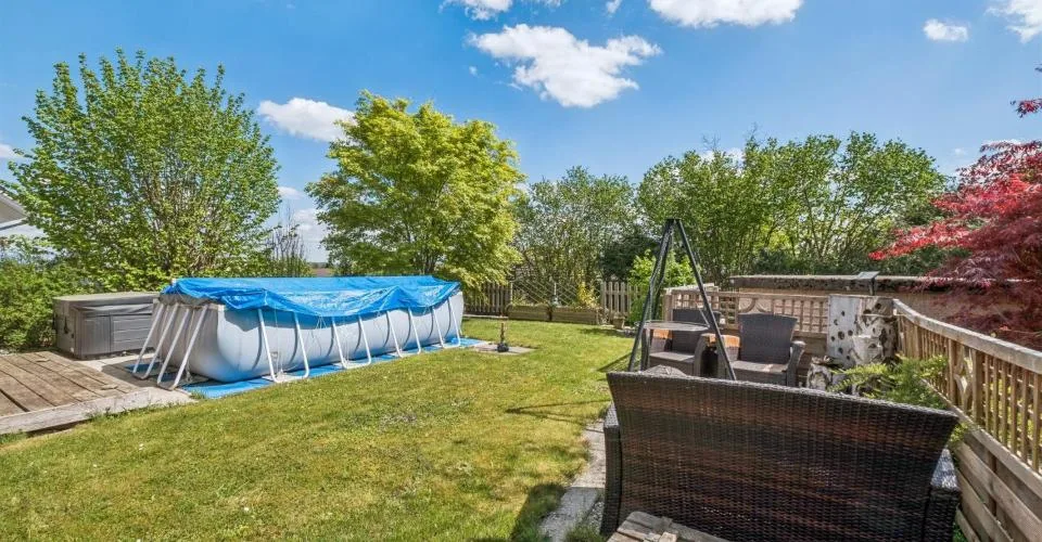 Freistehend wohnen mit 160 m², Garten und Weitsicht