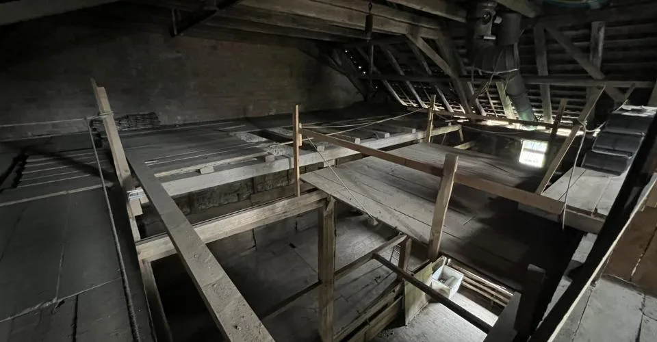 Maison mitoyenne a rénover ou transformer à Crémines – Foto 8 von 8
