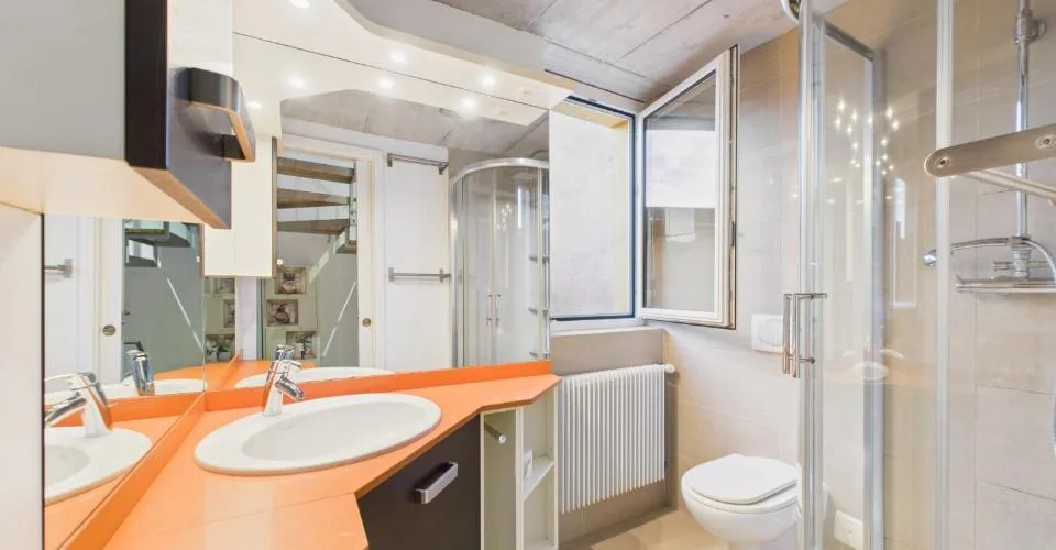 Splendide maison rénovée de 4.5 pièces dans le noyau de Melide