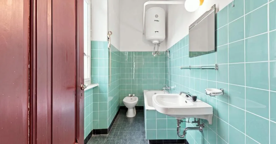 Maison d'époque avec fresques au cœur de la Leventina