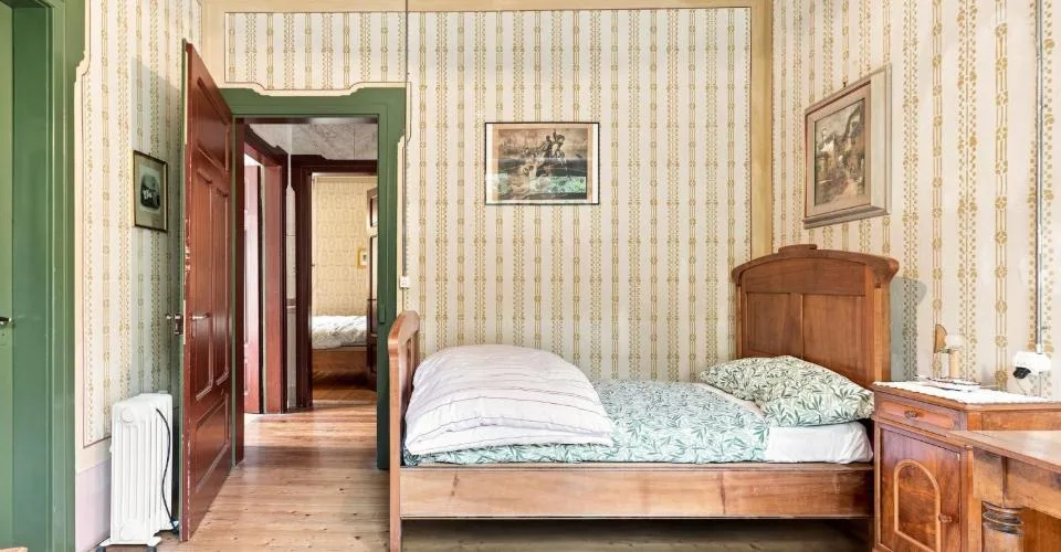 Maison d'époque avec fresques au cœur de la Leventina