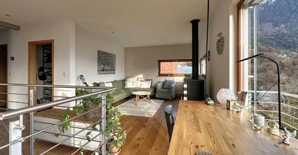Magnifique villa d'architecte avec spectaculaire vue panoramique sur la plaine et les Dents-du-Midi