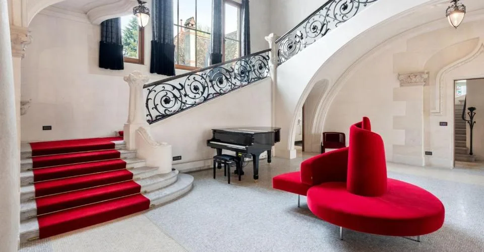 Maison de maître au caractère d'antan, emplacement exceptionnel !