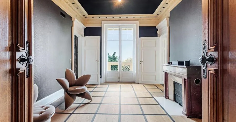 Maison de maître au caractère d'antan, emplacement exceptionnel !