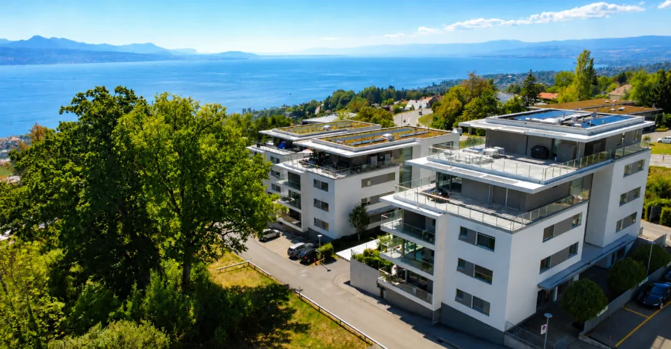 Appartement contemporain de 3.5 pièces avec jardin privatif