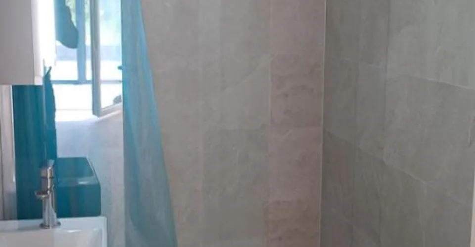 A Vendre Appartement 2 pièces Avec Véranda Plein Centre Evionnaz – Foto 5 von 42