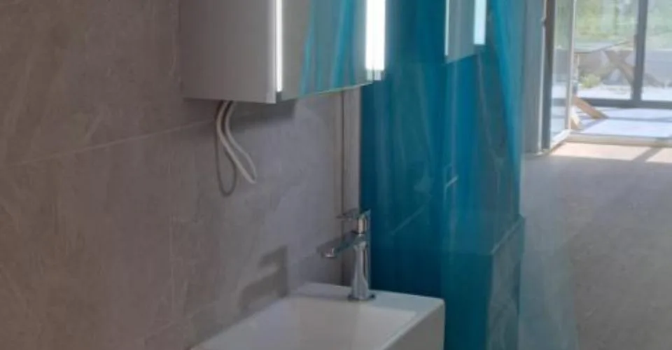 A Vendre Appartement 2 pièces Avec Véranda Plein Centre Evionnaz – Foto 6 von 42