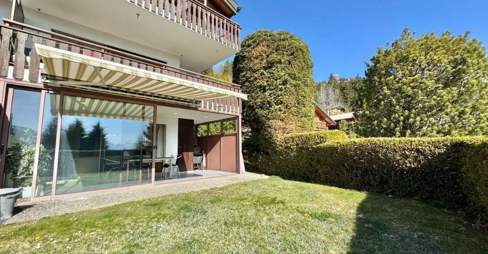 Bel appartement 3.5 pièces en rez-de-jardin prés de l'arrêt de funiculaire de Blûche - Ref. 1007-684