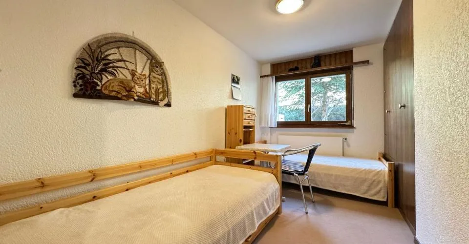 Bel appartement 3.5 pièces en rez-de-jardin prés de l'arrêt de funiculaire de Blûche - Ref. 1007-684