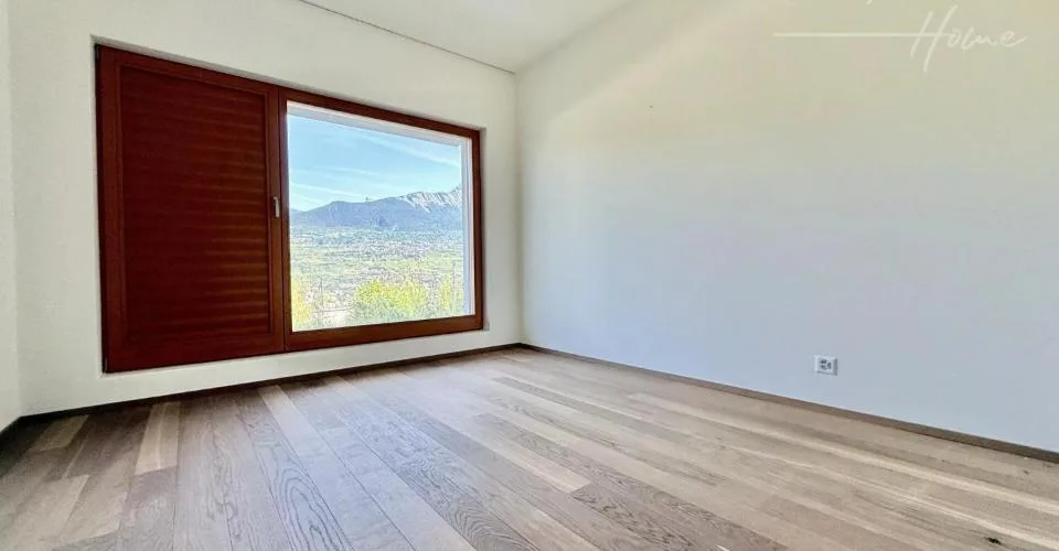 Villa moderne avec vue panoramique sur la vallée du Rhône