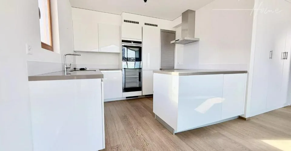 Villa moderne avec vue panoramique sur la vallée du Rhône