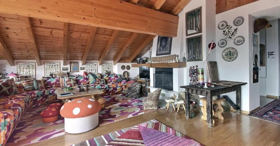 Exclusivité. Crans, attique duplex de 5.5 pièces avec vue