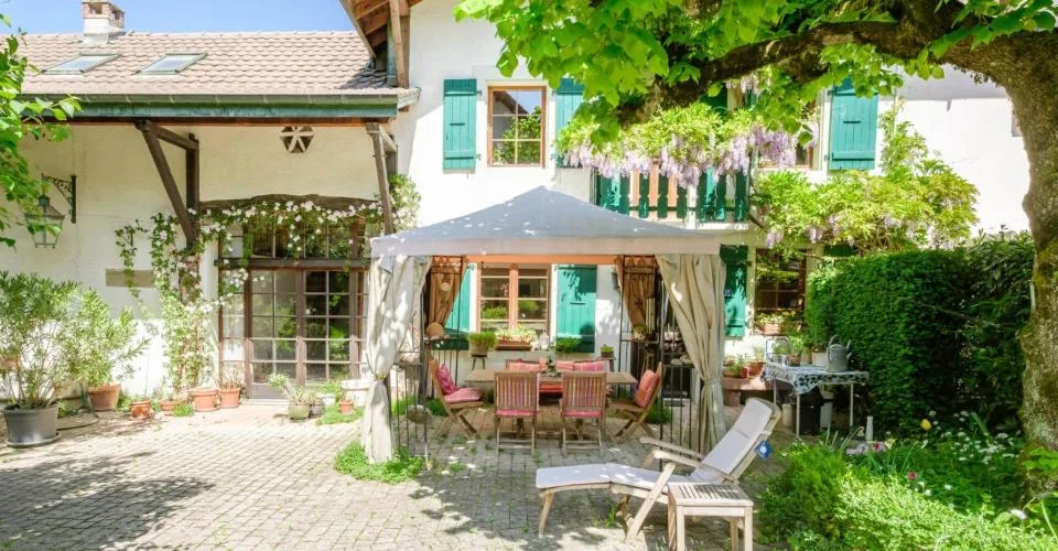 Maison de village avec cachet et grand jardin