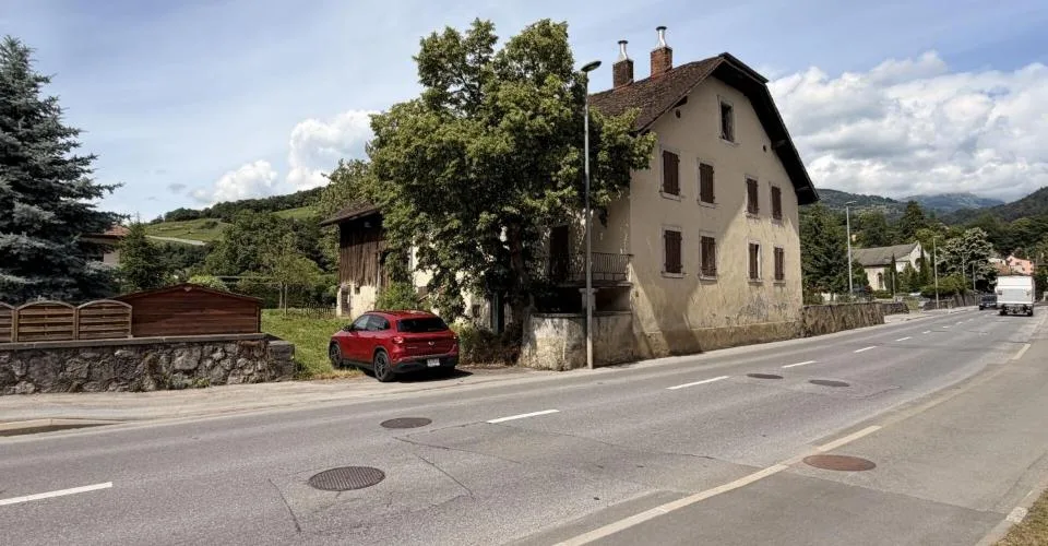 Terrain avec projet à vendre à Bex