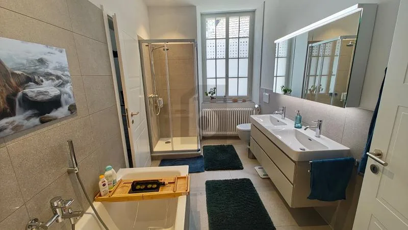 ALTSTADTCHARME TRIFFT MODERNEN WOHNKOMFORT