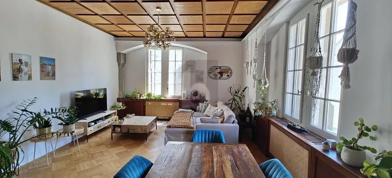 ALTSTADTCHARME TRIFFT MODERNEN WOHNKOMFORT