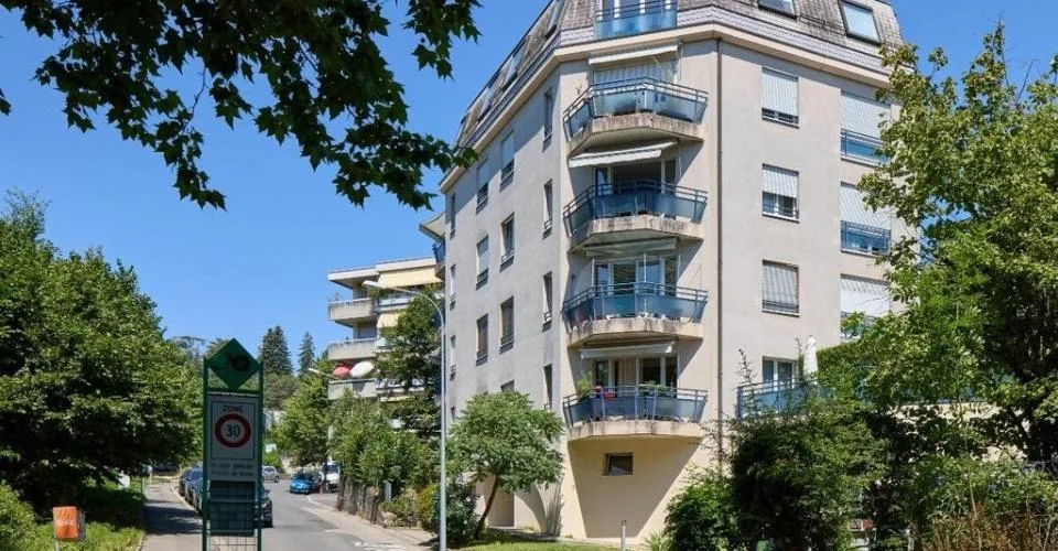 Appartement de 3.5 pièces au 4ème étage avec poste de conciergerie