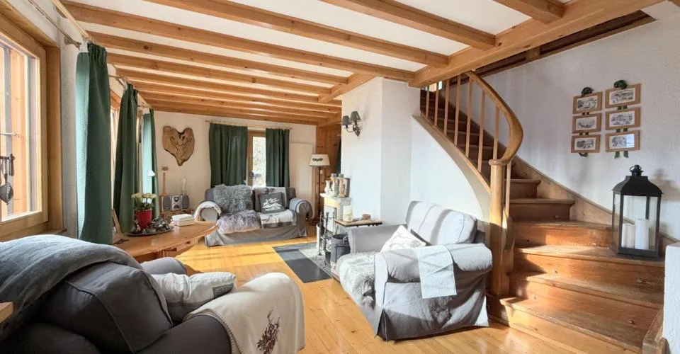 Chalet typique non meublé à Crans-Montana