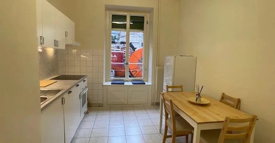 Immeuble sécurisé situé dans le quartier des Pâquis proche du lac, de