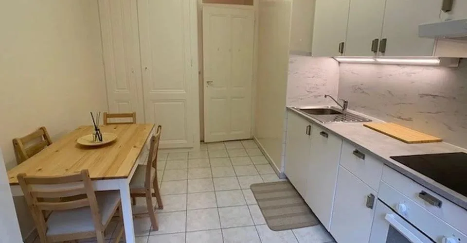 Immeuble sécurisé situé dans le quartier des Pâquis proche du lac, de
