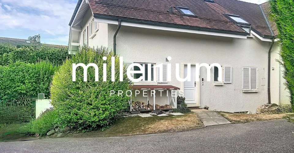 Magnifique maison jumelée à Bogis-Bossey de 170m2 jardin et piscine