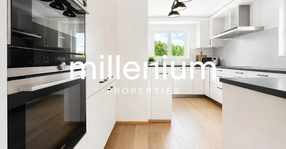 Magnifique maison jumelée à Bogis-Bossey de 170m2 jardin et piscine
