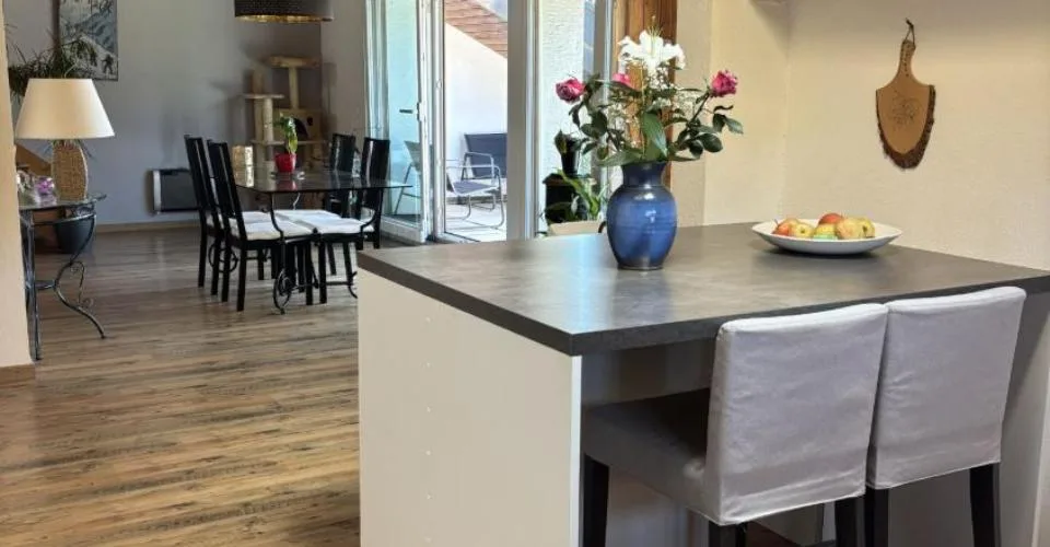 Duplex de 140 m² en dernier étage avec 3 chambres, terrasse et forêt – photo 17 sur 26