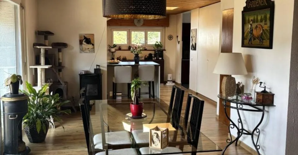 Duplex de 140 m² en dernier étage avec 3 chambres, terrasse et forêt – photo 16 sur 26