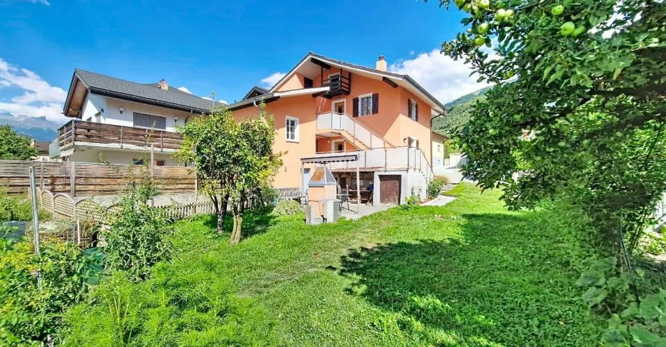 Grône, maison de 4.5 pièces de 151 m2 avec extérieures verdoyant et 2 places de parc – photo 26 sur 50