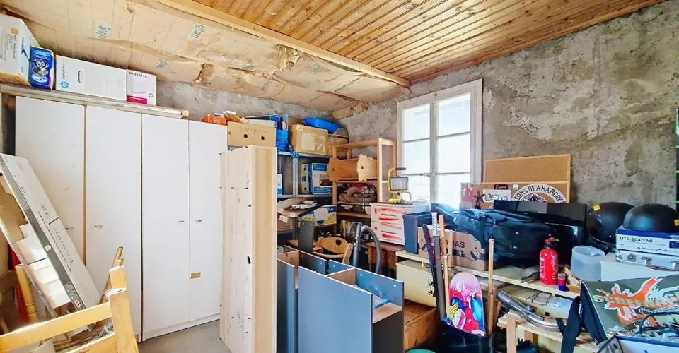 Grône, maison de 4.5 pièces de 151 m2 avec extérieures verdoyant et 2 places de parc – photo 40 sur 50