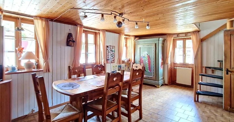 Grône, maison de 4.5 pièces de 151 m2 avec extérieures verdoyant et 2 places de parc – photo 30 sur 50