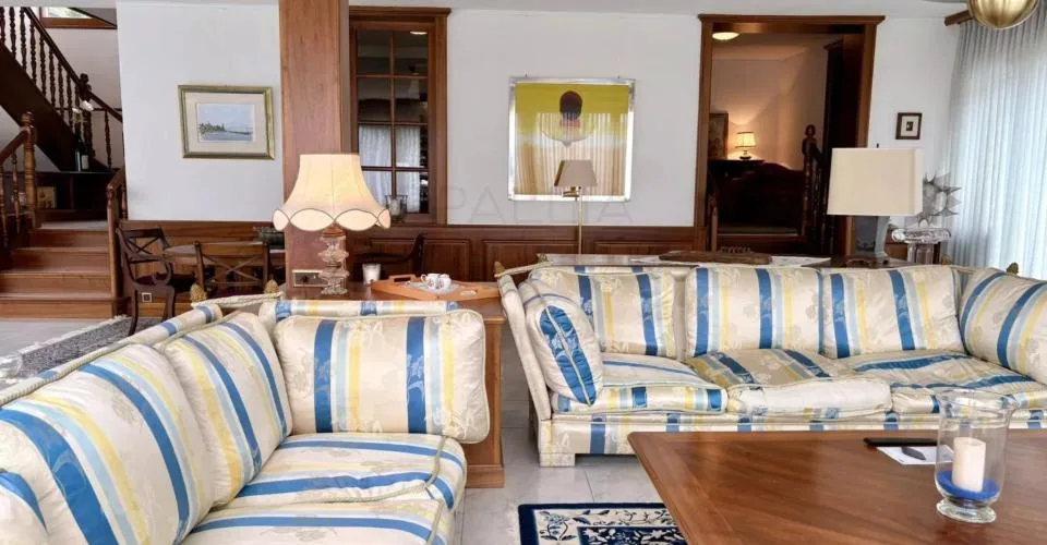 Charmant chalet avec vue sur la montagne à Crans-Montana – photo 18 sur 24