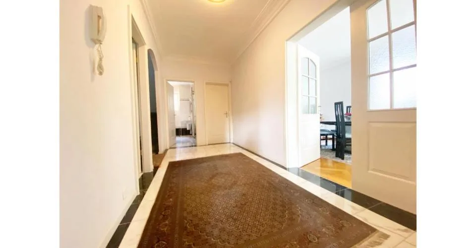 Superbe villa familiale individuel avec grand jardin à Cointrin - 2'890'000.-- – photo 5 sur 8