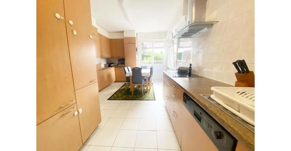 Superbe villa familiale individuel avec grand jardin à Cointrin - 2'890'000.-- – photo 6 sur 8