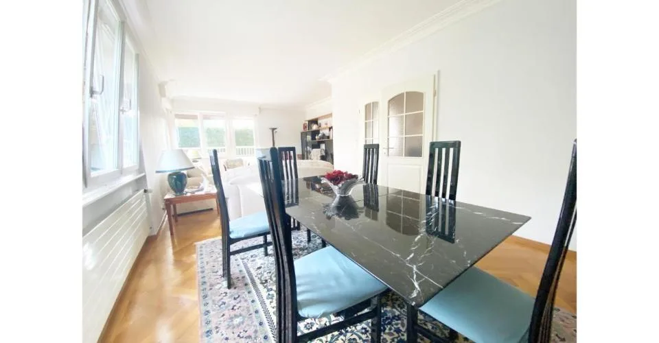 Superbe villa familiale individuel avec grand jardin à Cointrin - 2'890'000.-- – photo 2 sur 8