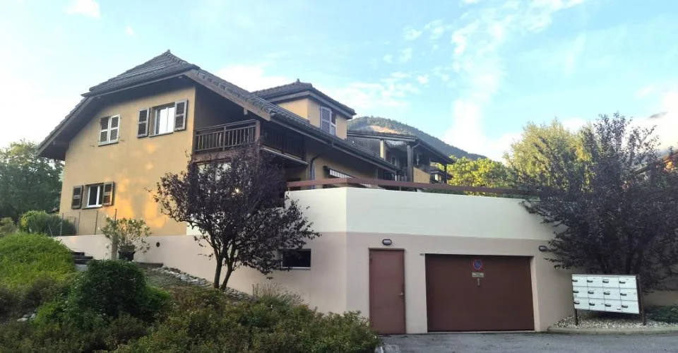 Casa a schiera di 4,5 locali, pannelli solari, con terrazza e garage – foto 16 di 26