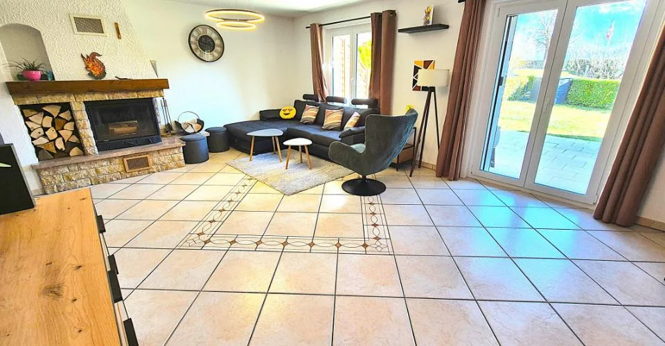 Casa a schiera di 4,5 locali, pannelli solari, con terrazza e garage – foto 20 di 26