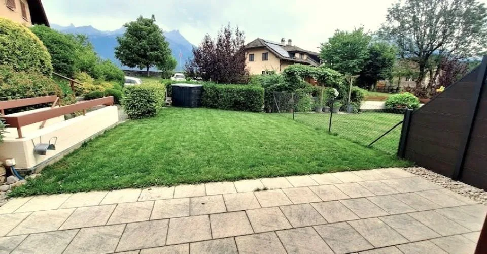 Casa a schiera di 4,5 locali, pannelli solari, con terrazza e garage – foto 17 di 26