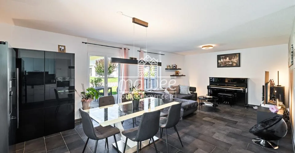 Einzelvilla mit 4 Schlafzimmern und großzügigem Keller! – Foto 18 von 26